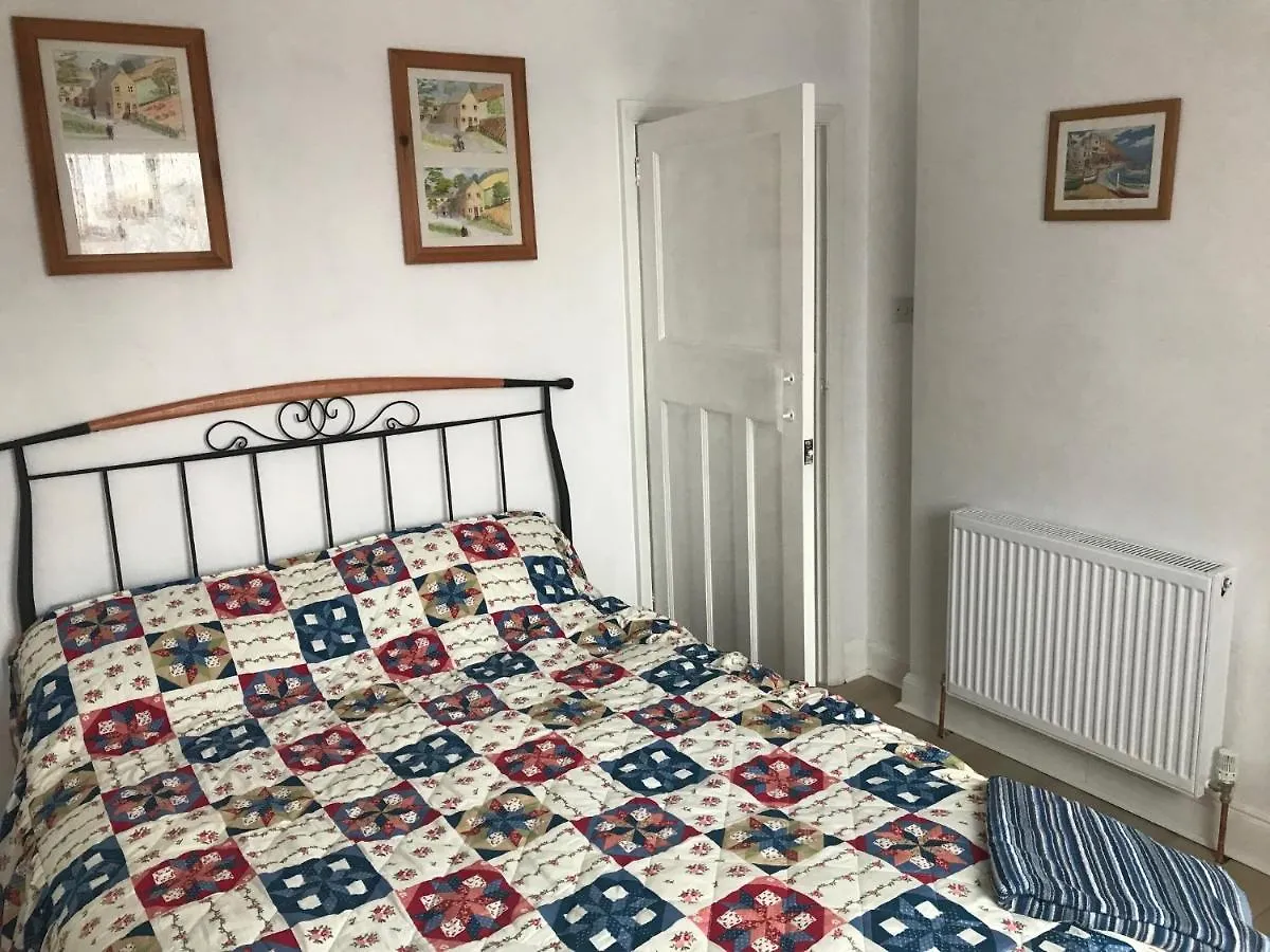 Bob'S House Quiet Retreat With Large Shared Garden Villa Loughborough United Kingdom