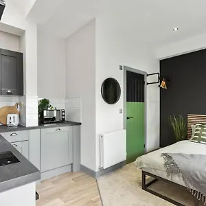 Apartment ✰onpoint -modern & Fresh Studio Apt Close To Centre - Convenient!✰, Beeston (Nottinghamshire)