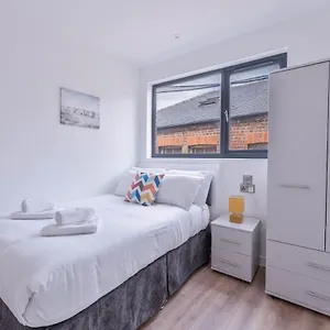 Charming In Apartment Sheffield